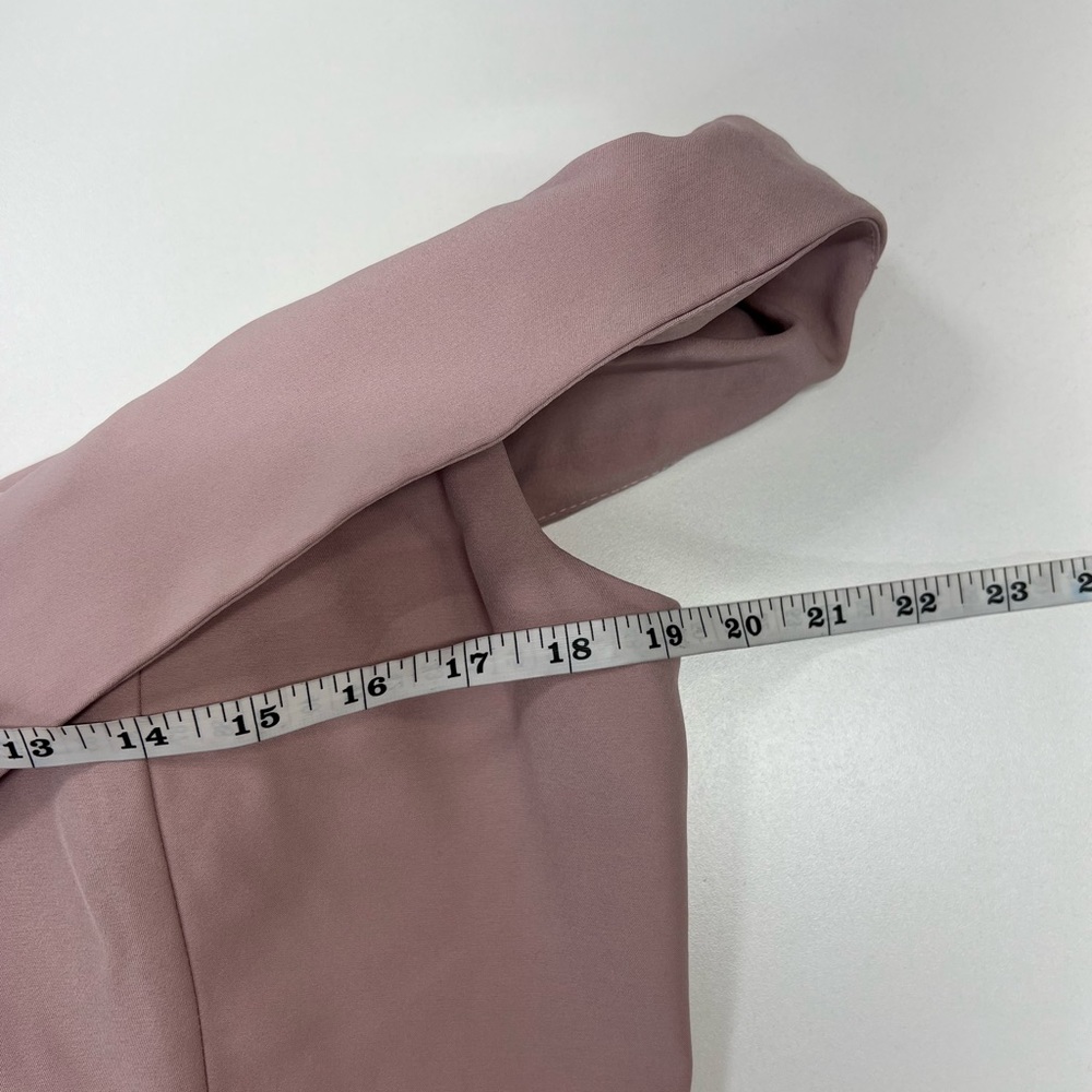 Jarlo Autumn Off The Shoulder Gown in Blush New With Tags Size 12 Formal Dress - Picture 8 of 11
